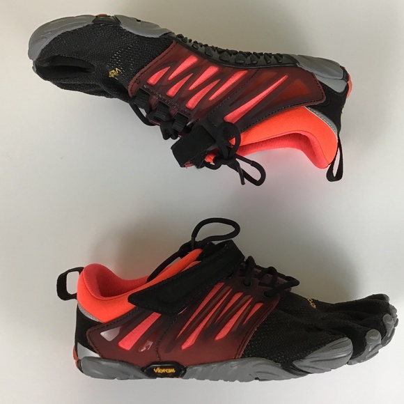NWOT Vibram FiveFingers Running Shoe - Picture 7 of 12